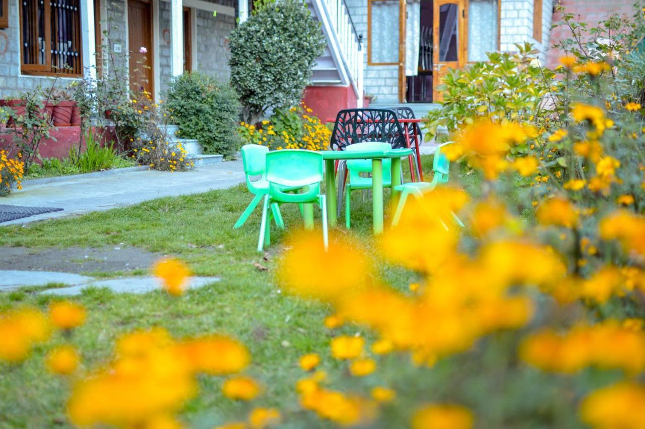 Tourist Nest Old Manali Hotel Luaran gambar